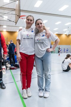 Bild 154 - B2 Loewinnen Cup